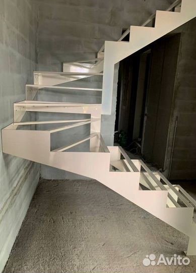 Изготовим лестницу под ключ