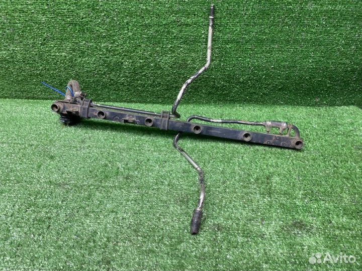 Топливная рампа Mazda Сх7