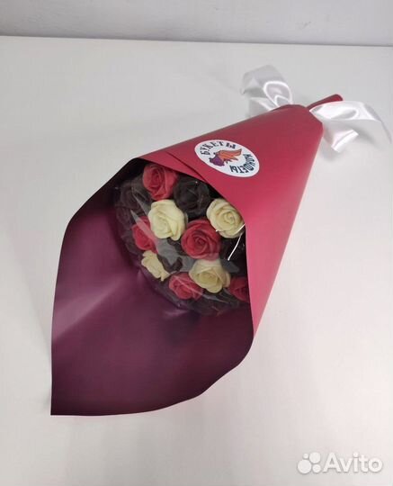 Розы из Бельгийского шоколада - 19 шт в Букете