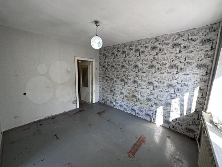 2-к. квартира, 33 м², 2/3 эт.