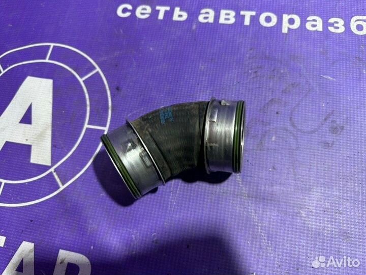 Патрубок интеркулера Volkswagen Touareg 7L GP BPE