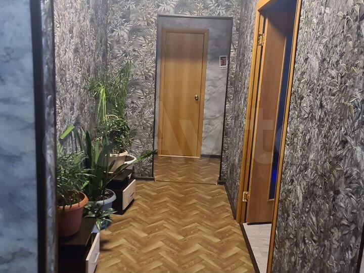 3-к. квартира, 68,3 м², 1/4 эт.