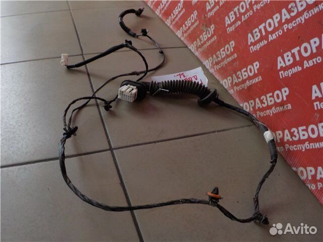 Проводка двери задняя левая Hyundai Solaris S4