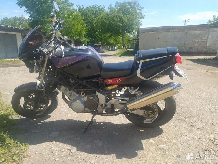 Yamaha TRX850