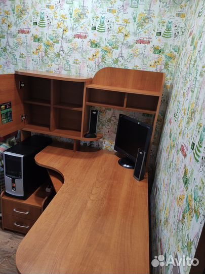 Компьютерный стол бу