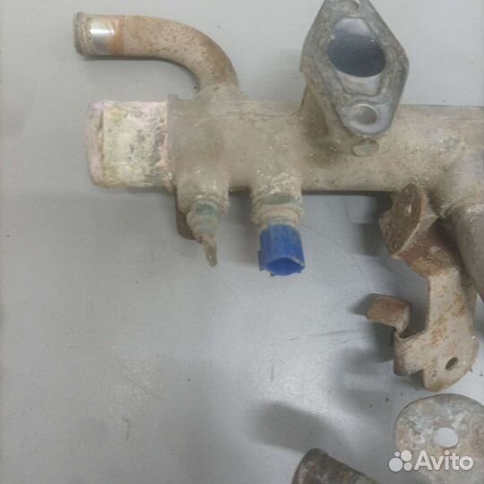 Термостат / корпус термостата Nissan Maxima A33