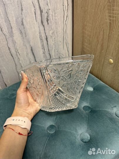 Хрустальная ваза