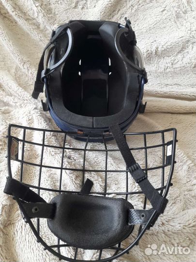 Шлем хоккейный ccm, краги хоккейные Bauer