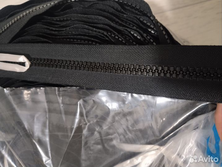 Швейная фурнитура молнии