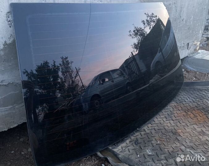 Стекло заднее Шевроле Лачетти