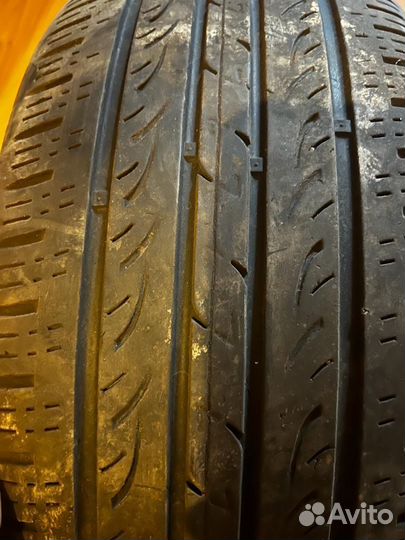 Kumho Solus KH25 215/45 R17 87H