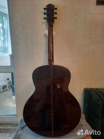 Акустические гитары