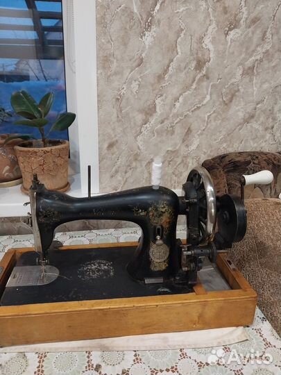 Швейная машинка