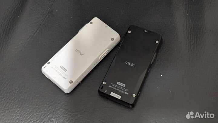 HDD-плеер iRiver E10 6Gb