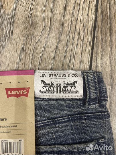 Джинсы levis новые