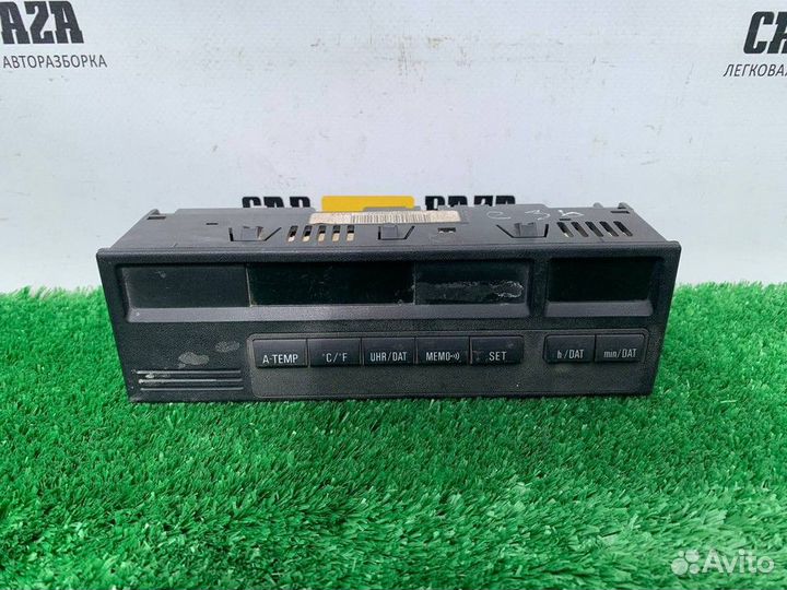 Дисплей информационный BMW 3