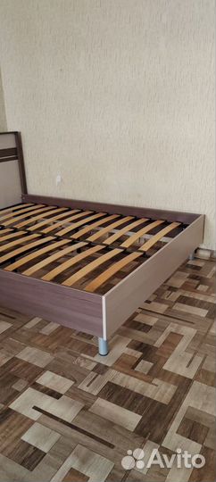 Кровать двухспальная 160х200, бу