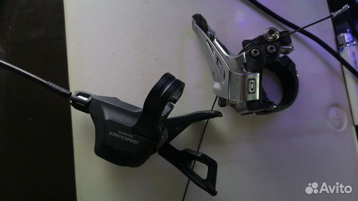 Передний переключатель с шифтером Shimano Deore