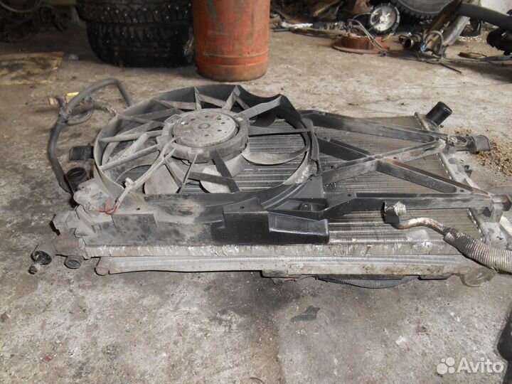 Вентилятор охлаждения радиатора Opel Zafira A F75