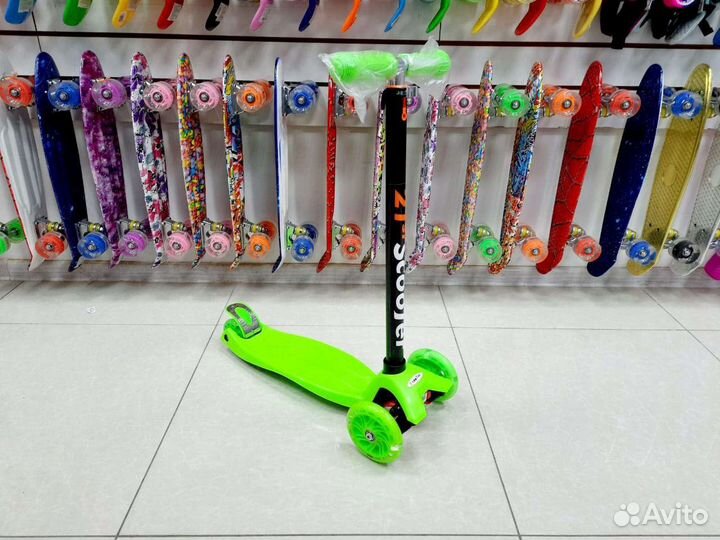 Детский самокат Макси Scooter 21st