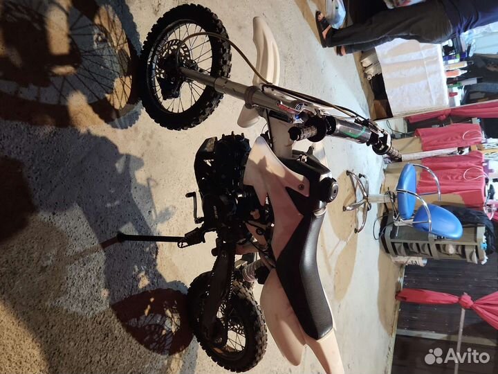 Продаётся пит-байк