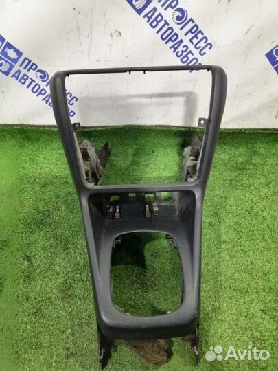 Центральная консоль Audi A4 B5 седан 1.6 ADP 1997