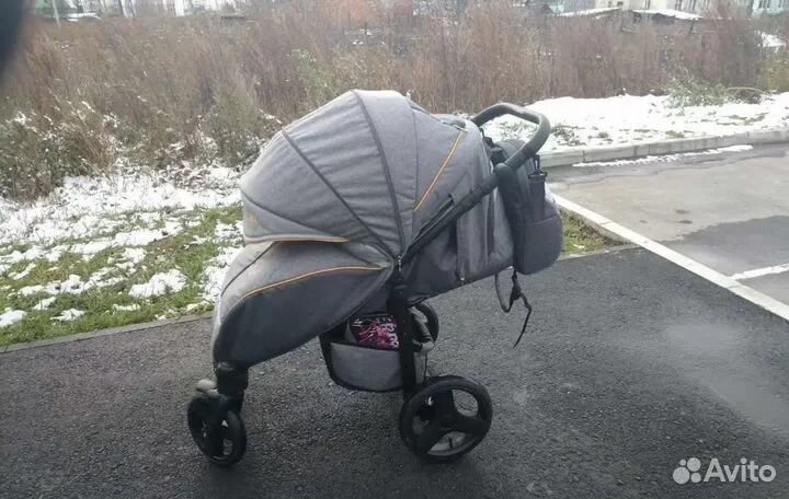 Прогулочная коляска capella