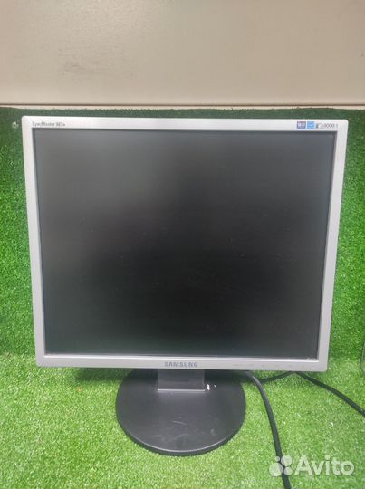 Монитор Samsung SyncMaster 943N 19 дюймов