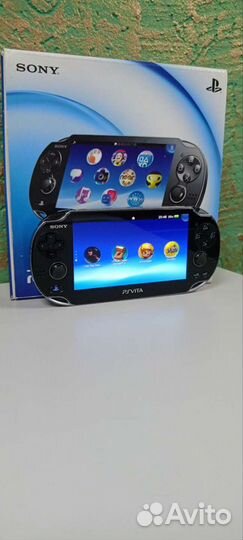 Портативная игровая приставка PS Vita