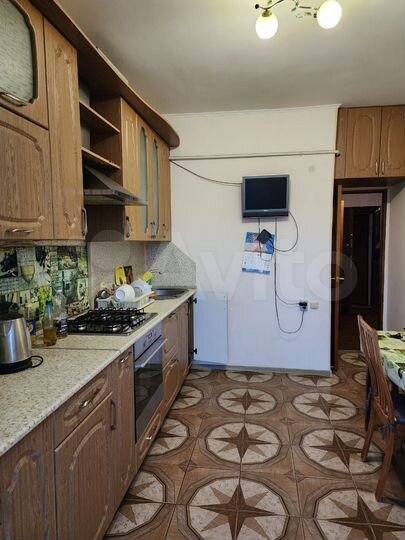 2-к. квартира, 65 м², 5/6 эт.