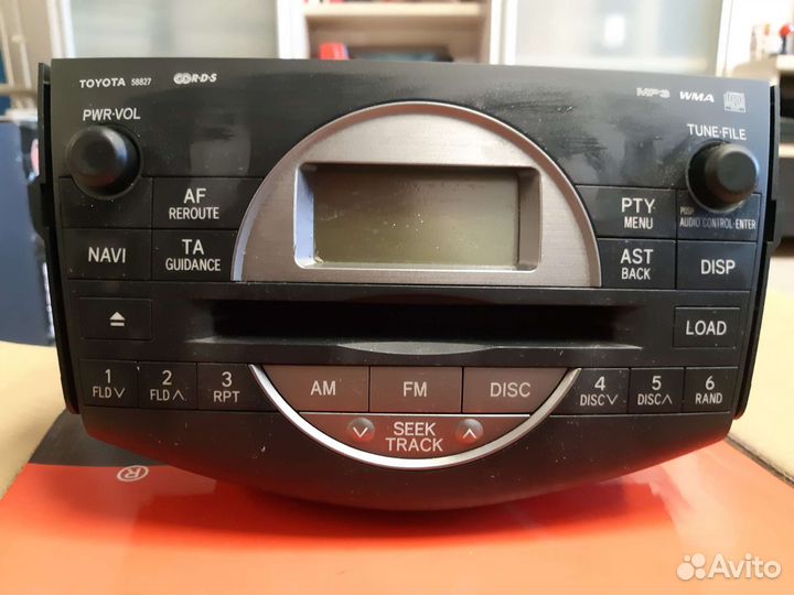Штатная магнитола Toyota rav4 c 2005-2008 год