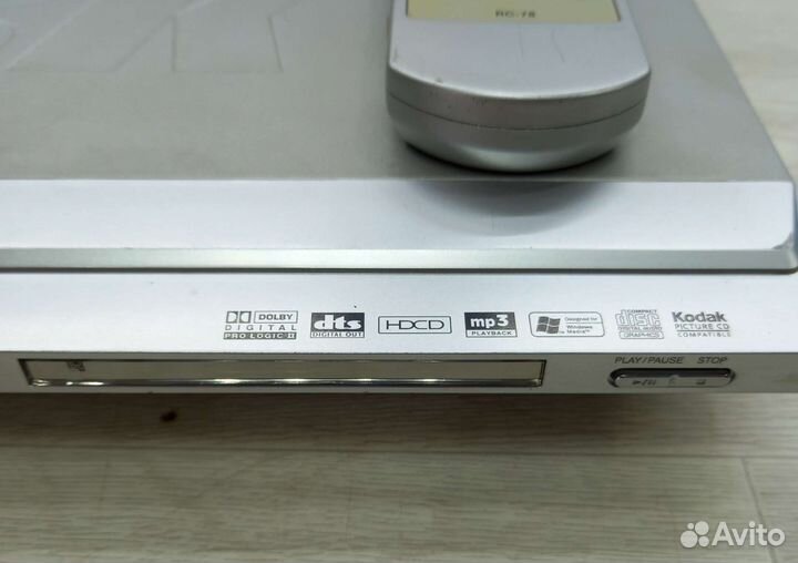 DVD плеер караоке BBK DK1005S