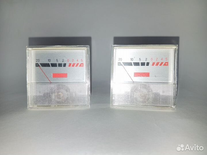 Индикаторы стрелочные М4761 и М4248