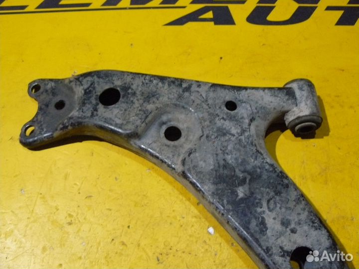 Рычаг передний левый для Toyota Corolla AE110