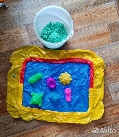 Детские игрушки много