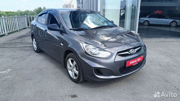 Hyundai Solaris 1.4 МТ, 2013, 100 000 км