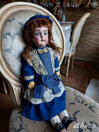 Антикварная кукла