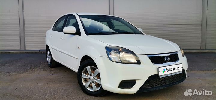 Kia Rio 1.4 AT, 2011, 119 000 км
