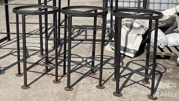 Подставка для бочки 227л