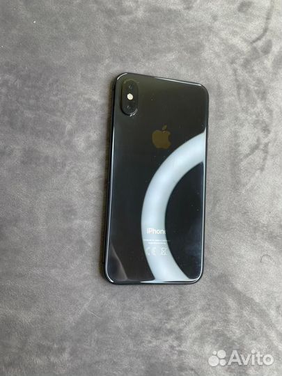 iPhone Xs, 64 ГБ