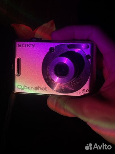 Мыльница sony cybershot y2k