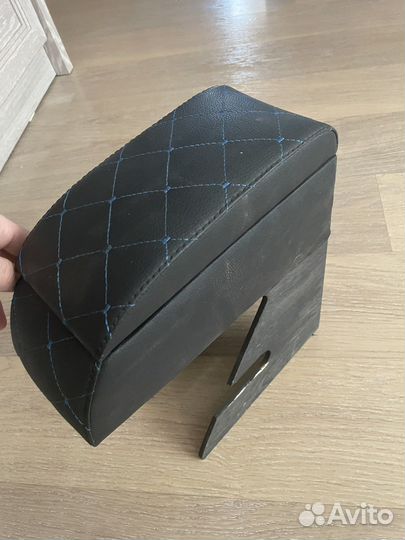 Подлокотник на ваз 2114