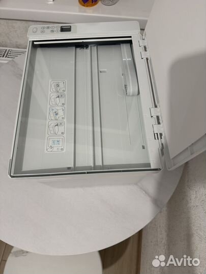 Принтер hp LaserJet MFP M141 w