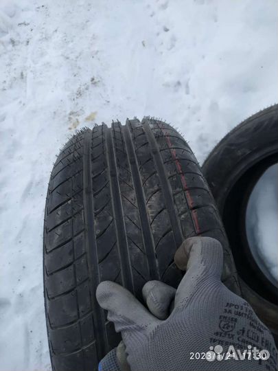 Bars UZ200 195/60 R15 88V