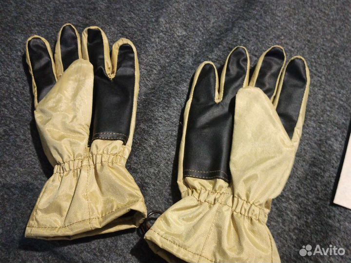 Перчатки пожарного. Краги