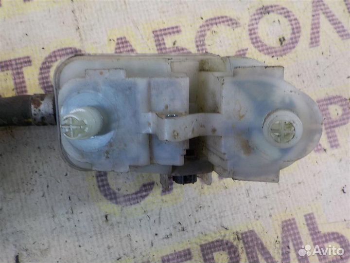 Бачок главного тормозного цилиндра Honda Civic 5D