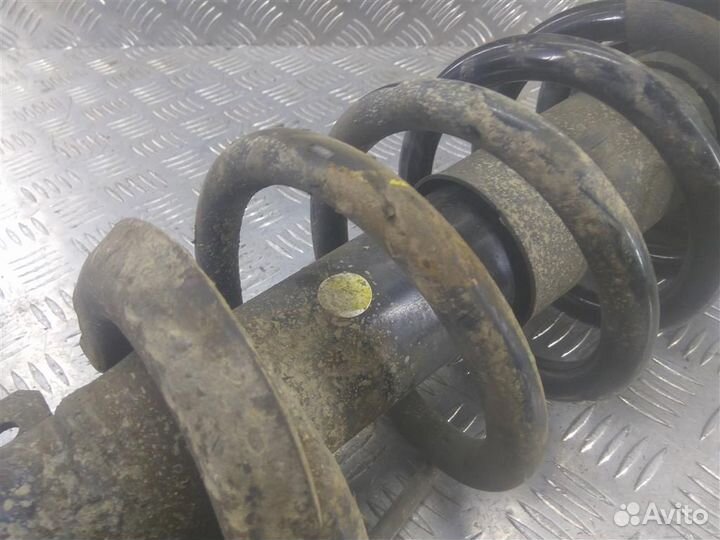 Стойка амортизатора передняя левая Опель Vivaro A