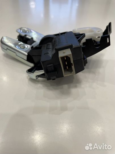 Замок крышки бакажника Audi/Volkswagen