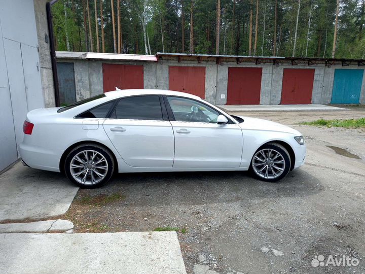 Audi A6 2.0 CVT, 2014, 110 000 км