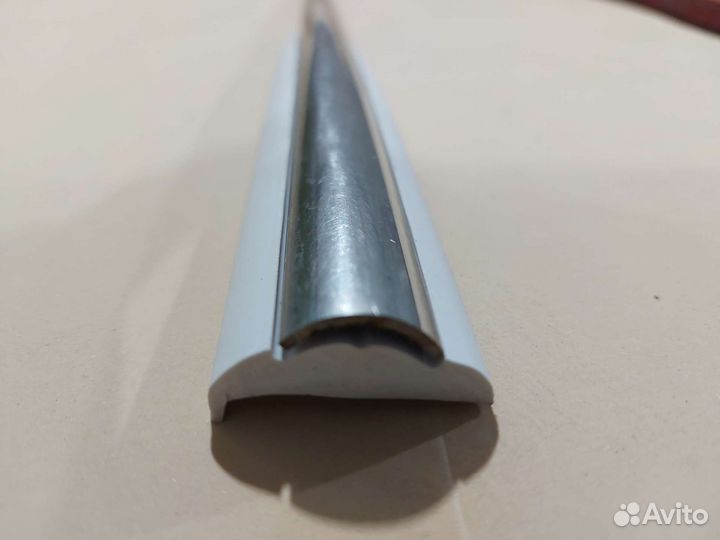 Привальный брус